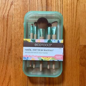ecotools Mint Green Makeup Brush Set with Clear Travel Case